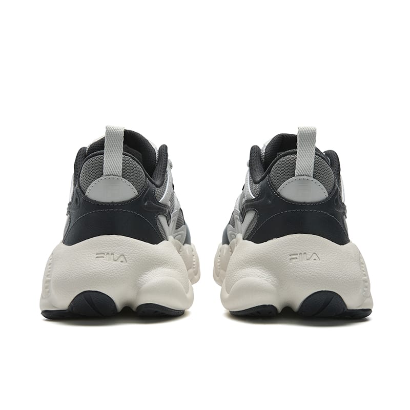 Fila FERN 2S Ammortizzazione Resistente all'Abrasione Traspirante Copertura Leggera Aumenta Altezza Scarpe Basse Sneakers Chunky F12M611113FMW