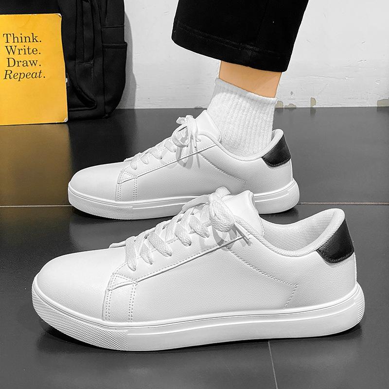 New Spring and Autumn Casual Lightweight Soft Sole Comfortable Hong Kong Style ins Sports Board Shoes