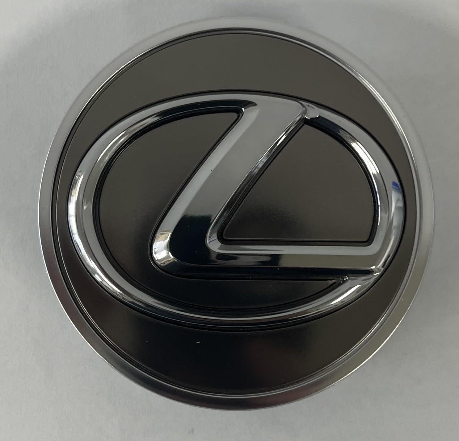 Оригинальный колпак ступицы колеса в сборе Toyota 42603-30551