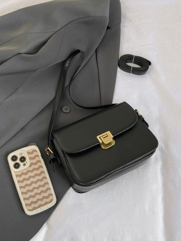 Simple retro exquisite 2025 casual winter new textured commuter portable shoulder crossbody underarm small square bag woman