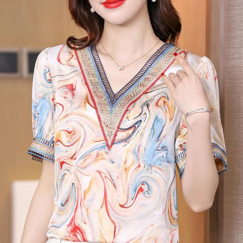 New Fashion T-shirt Tops  Summer High End V-neck Satin Print Splicing Fashion Trendy Women's