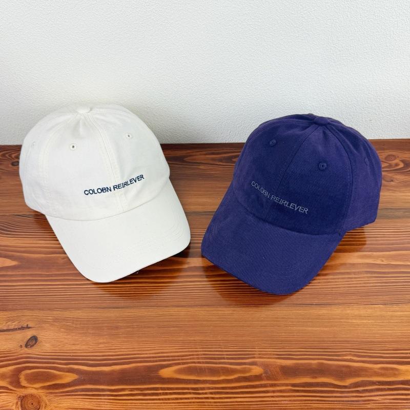 Nowa czapka baseballowa z miękkim topem i haftowanymi literami dla kobiet, podróżna, wszechstronna, dla par, taka sama czapka baseballowa dla mężczyzn