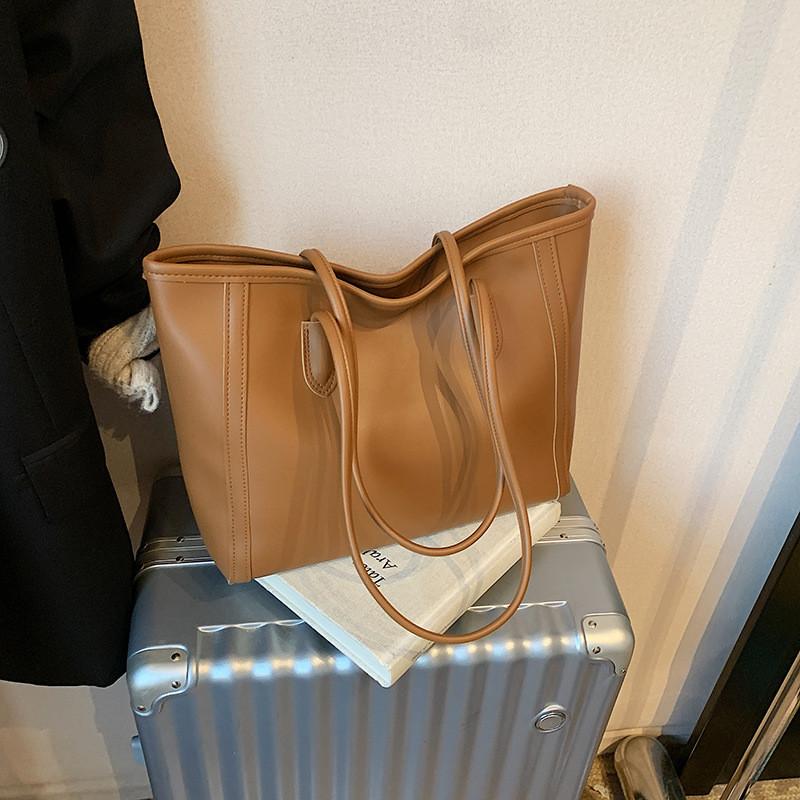 Elegant Black And Brown Pu Tote Bag Ideal For Daily Commuting In Trendy Design