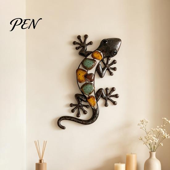 Artistic Wall Ornaments for Living Room Metal Gecko Lizard Decor, Colorful Painted Iron Art, Indoor Outdoor Sculpture Farmhouse Hanging Ornament