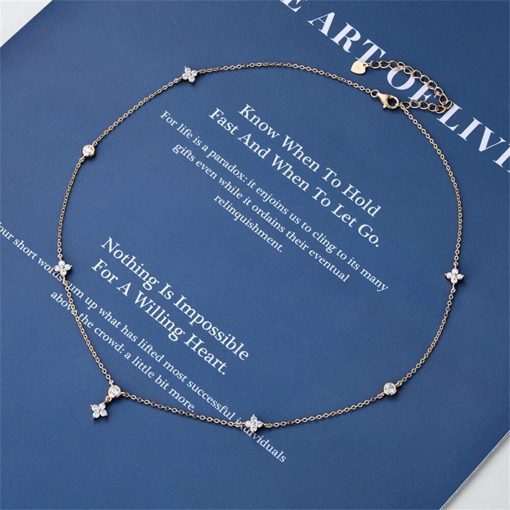 Barva D Náhrdelník s přívěskem z moissanitu pro ženy Řetízek se čtyřlístkovým jetelem Diamantový test prošel 925 Sterling Silver Jemné šperky