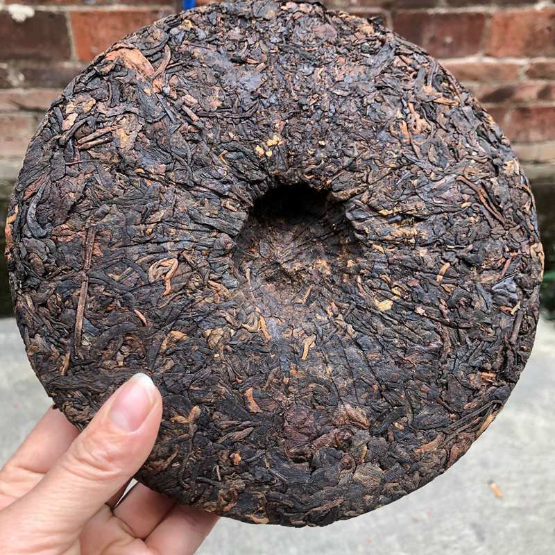 1998 Tong Chang Huang Ji Yuan Cha Zralý čaj Puer Čínský Yunnan Pu Erh 357g