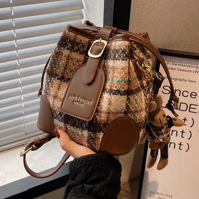 High End Versatile Crossbody Bucket Single Shoulder Small Bag for Women's Spring New Trendy Plaid Popular Commuter Women's Bag