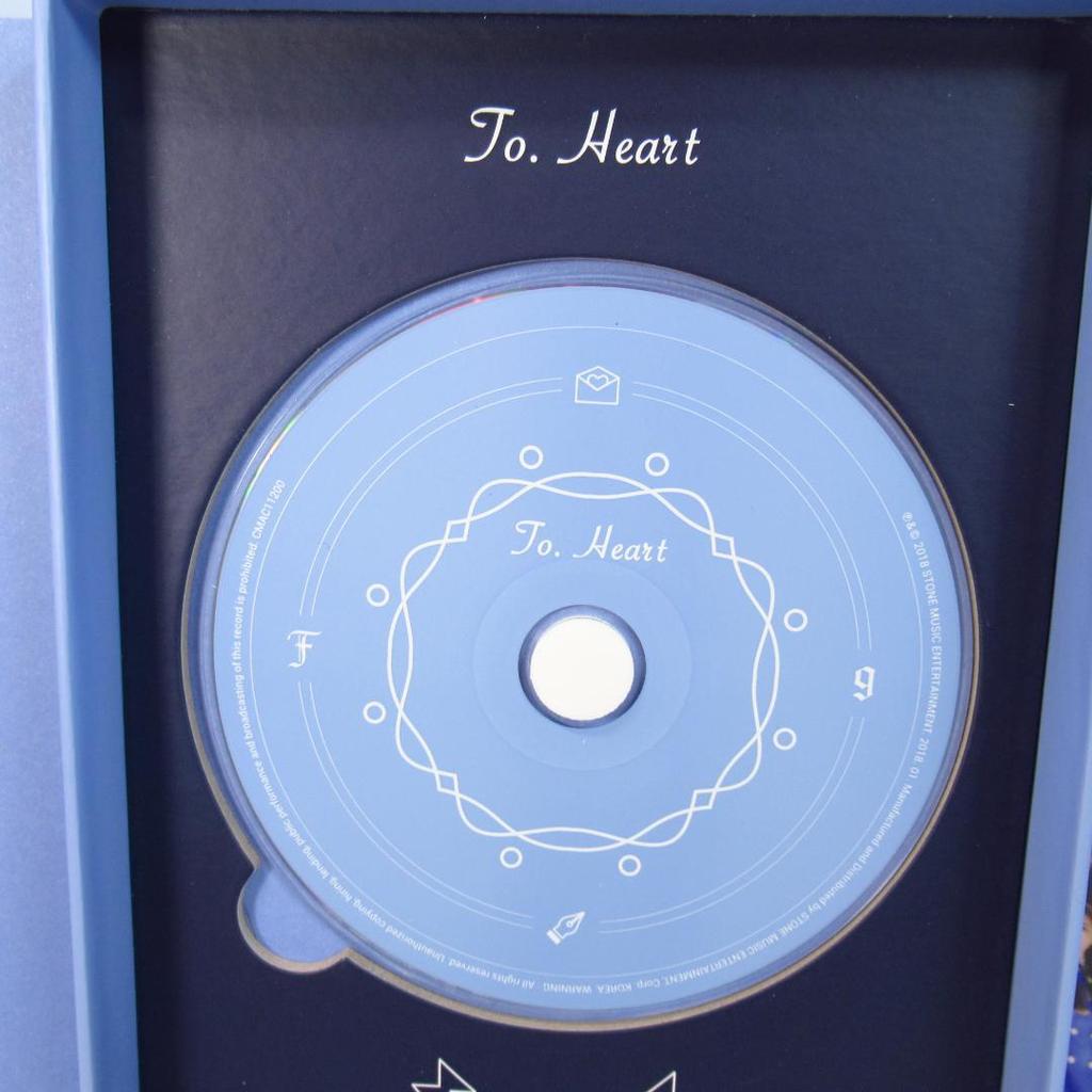 [USED] Promise Nine Fromis_9 "To. Heart" Blue Ver. Korean CD