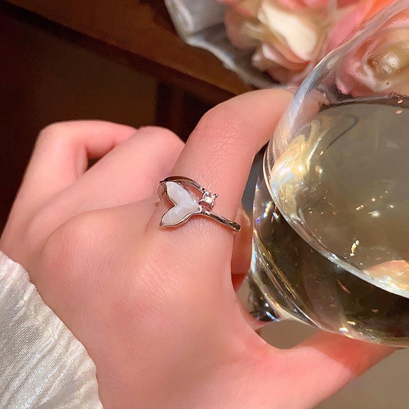 Korean Luxury Zircon Pearl Bow Ring - Vintage Niche Design, Women's Open Hand Jewelry