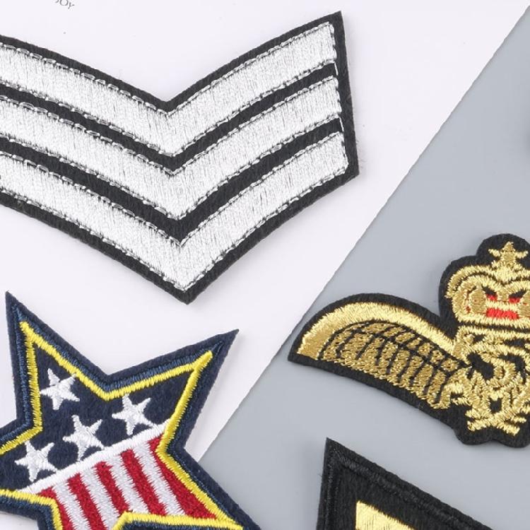 13 Pezzi Toppe Militari Divertenti Toppe per Borse da Esterno per Zaini Uniformi Militari