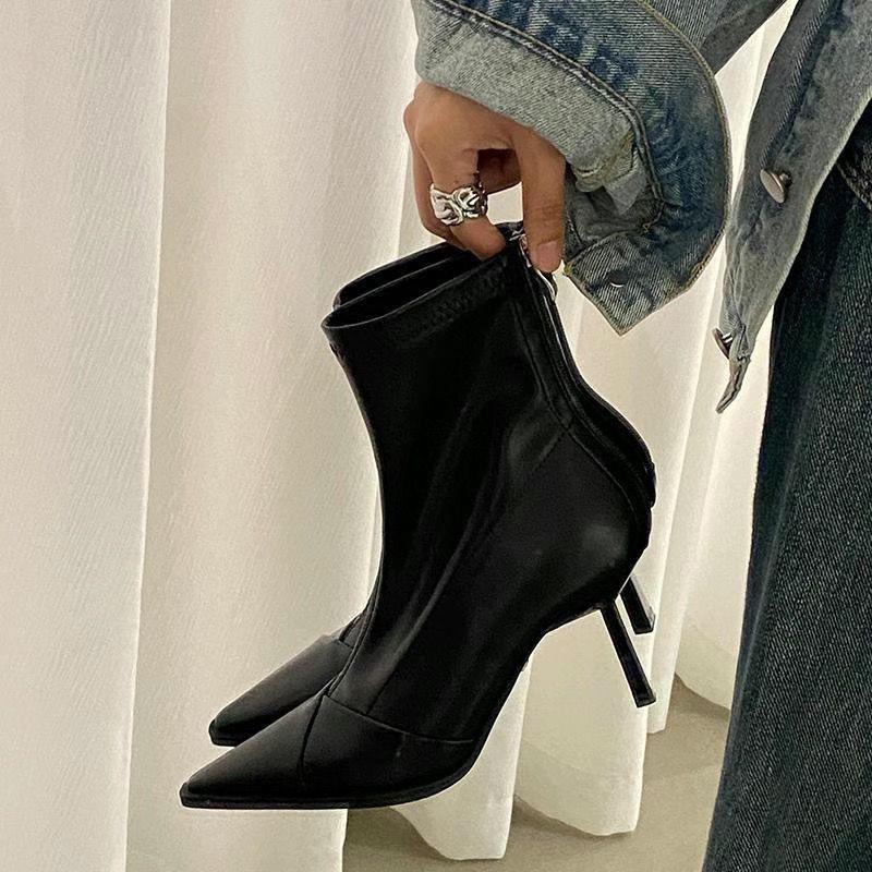 

Sweet and cool small boots in the autumn of 2025, new non-slip and wear-resistant fried street high-value versatile short boots 35