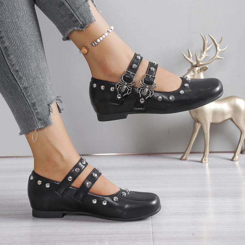 Vintage Rivet Mary Jane Shoes Women's Autumn New Round Toe Shallow Mouth Metal Buckle Soft Sole Non-slip Wear-resistant Flats