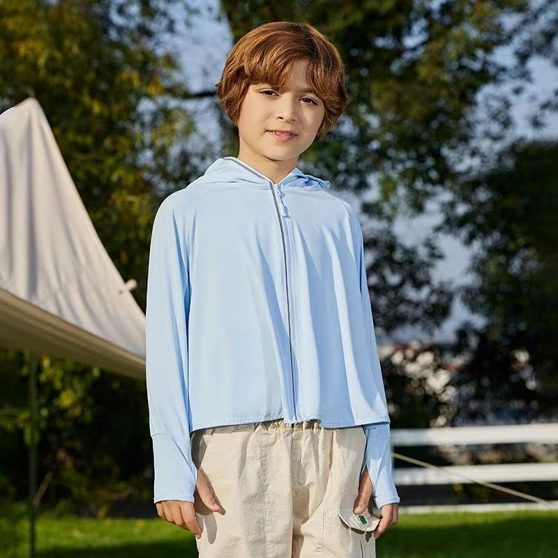 Kids Ice Silk Sun Protection Hoodie UPF50+ Lightweight Breathable UV Protection Summer Thin Jacket for Boys and Girls