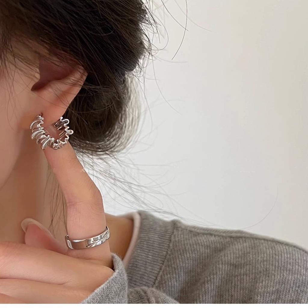 Personality Irregular Wavy Pleated Hoop Earrings for Women New Charm Gold Plated Stainless Steel Dangle Jewelry Accessories Gift