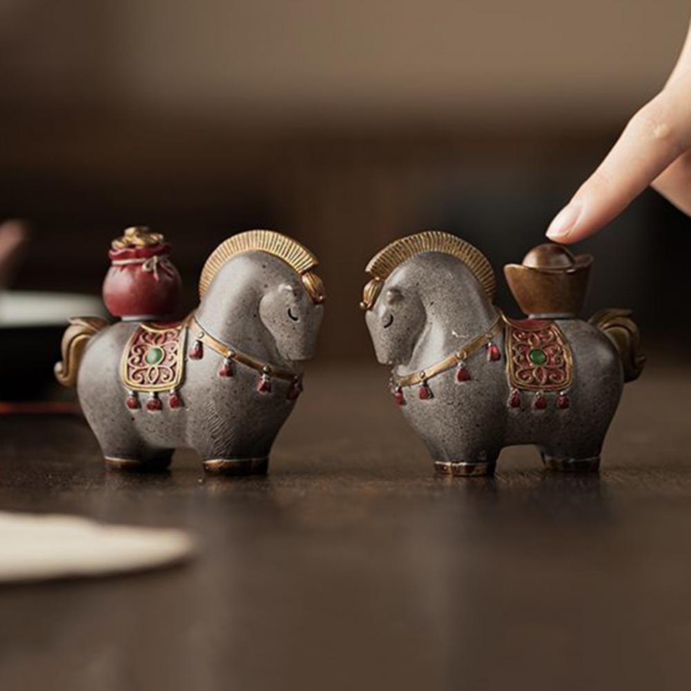Money Horse Tea Pet With Thermal Color Change Resin Tea Table Ornament With Wealth Blessing Traditional Chinese Desk Decor
