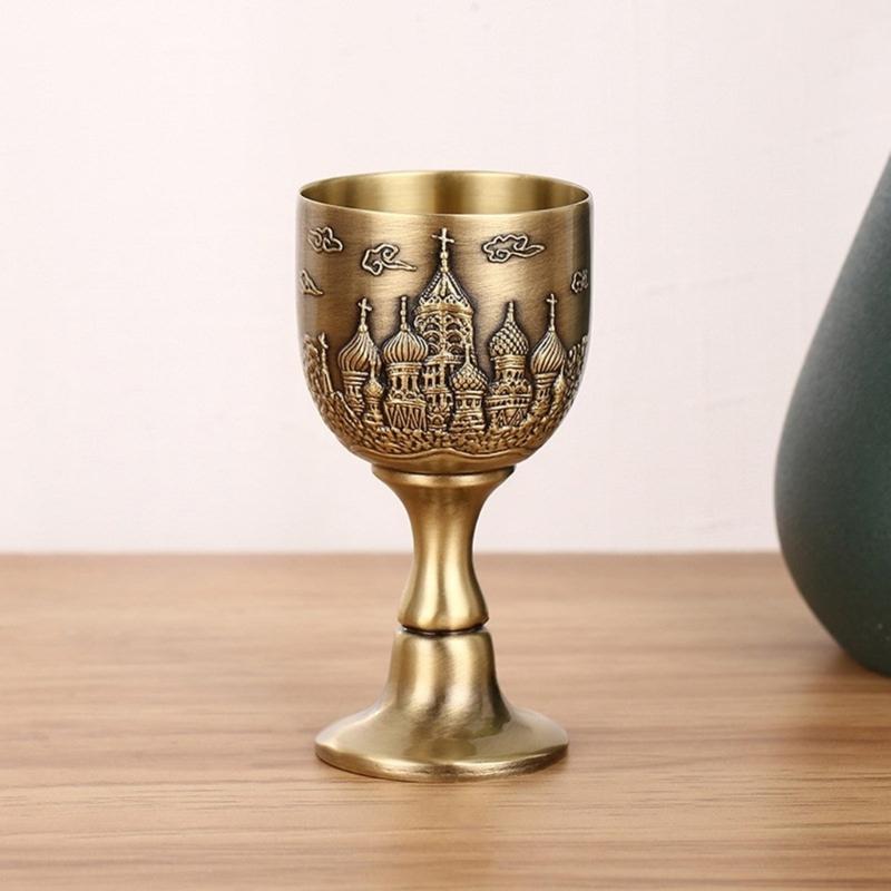 Antique 25ml Small Shot Glass With Carve Castles Pattern Designs Goblet Chalice Cup For Family Parties And Gift Givings
