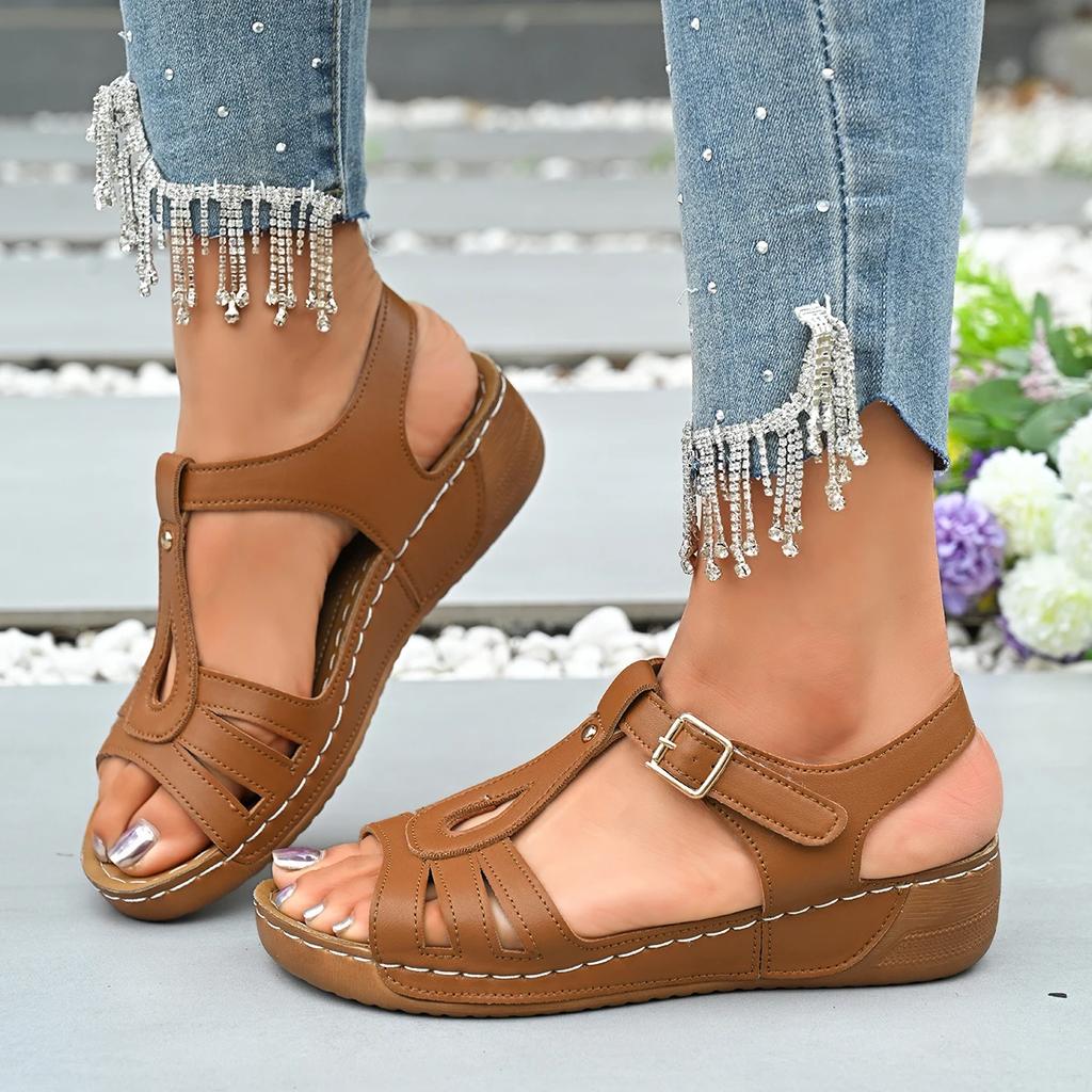 Sandales Plates d'Été à Bout Rond pour Femmes Sexy Légères Confortables Antidérapantes Extérieures Nouveau Style Bouche Légère Chaussures Décontractées