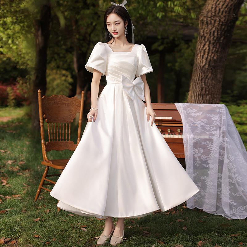 Get the certificate and register the small white dress evening dress women's summer banquet engagement dress French satin white dress light