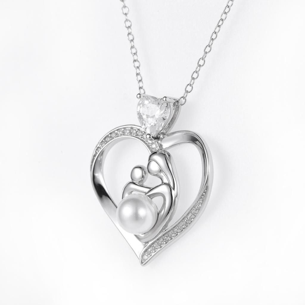 Exquisite necklace with heart-shaped pendant, "embrace of mother and child" jewelry, Pearl accessories for women on mother's day