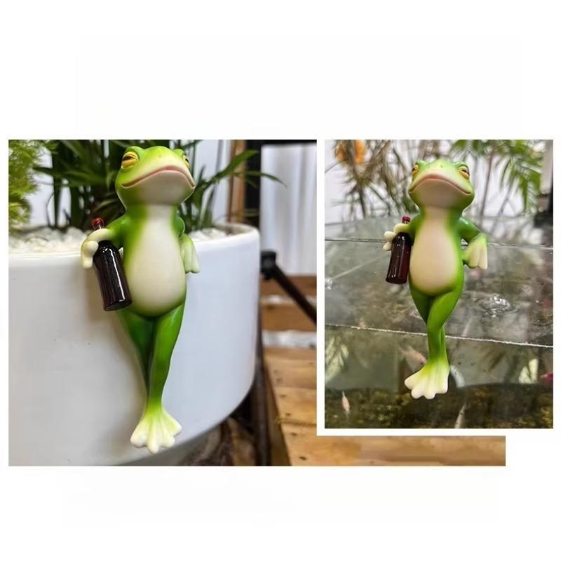 Funny Drinking Frog Statue, Sherum Resin Hanging Pot Hugger Sculpture for Garden, Whimsical Outdoor Vianys Frog Figurine Plant Pot Ornament