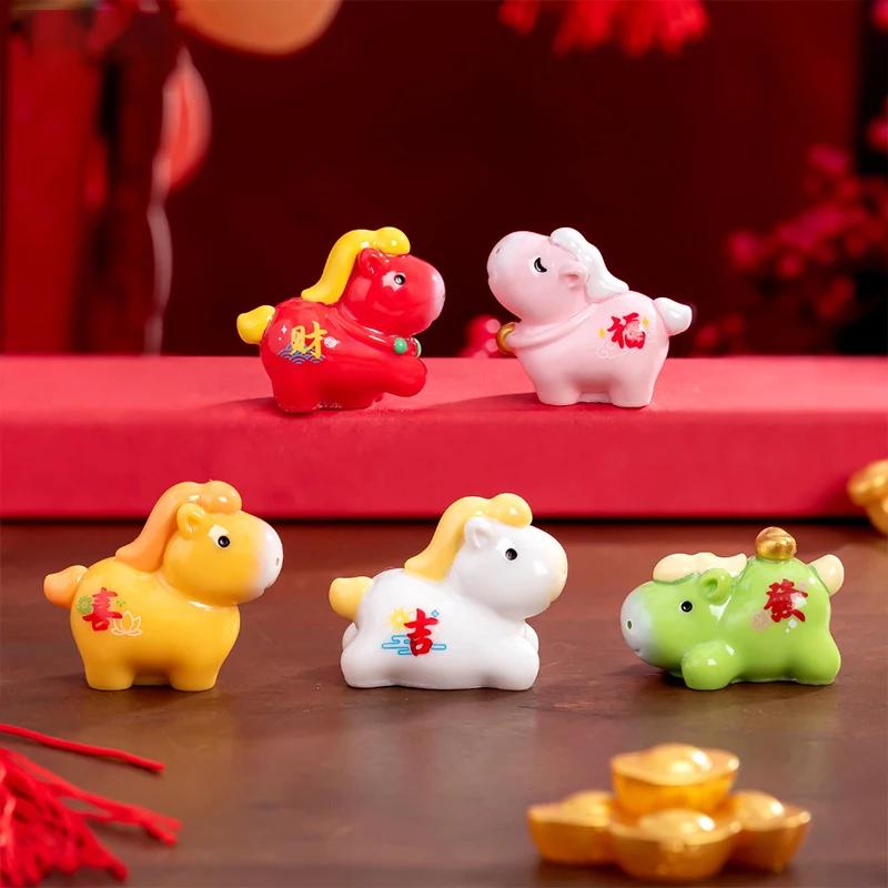 1set Zodiac Horse Mascot Ornament Resin 2026 Horse Year Figurines Decorative Chinese Miniature Horse Figures