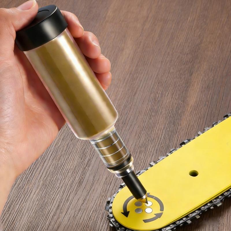 Plastic Chainsaw Grease Guns with Pre Load 1.5Oz Lubricator For Smooth Operate Improved Tool Performances Easy Refill