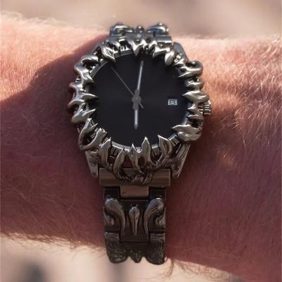 Hot Sell Silver Original Quartz Watch Men's Antique Alabaster Y2K Demon Claw Luminous Hot Medieval Unique Creative Men Watch