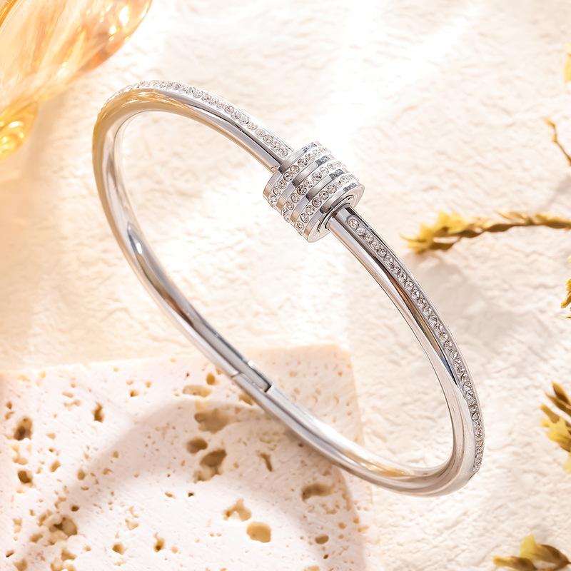 Zlacený náramek manžeta Měděný materiál Kámen z kubické zirkonie Rhodiovaný Velikost nastavitelná manžeta Náramek Dívčí móda Dárky