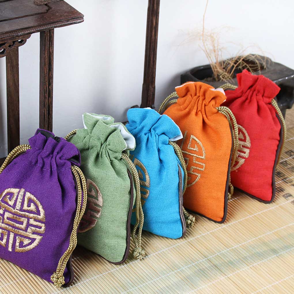 Jewelry Pouch Small Smooth Exquisite Satin Embroidered Sealing Pouches Portable Gift Bag for Ring Chains Pendant