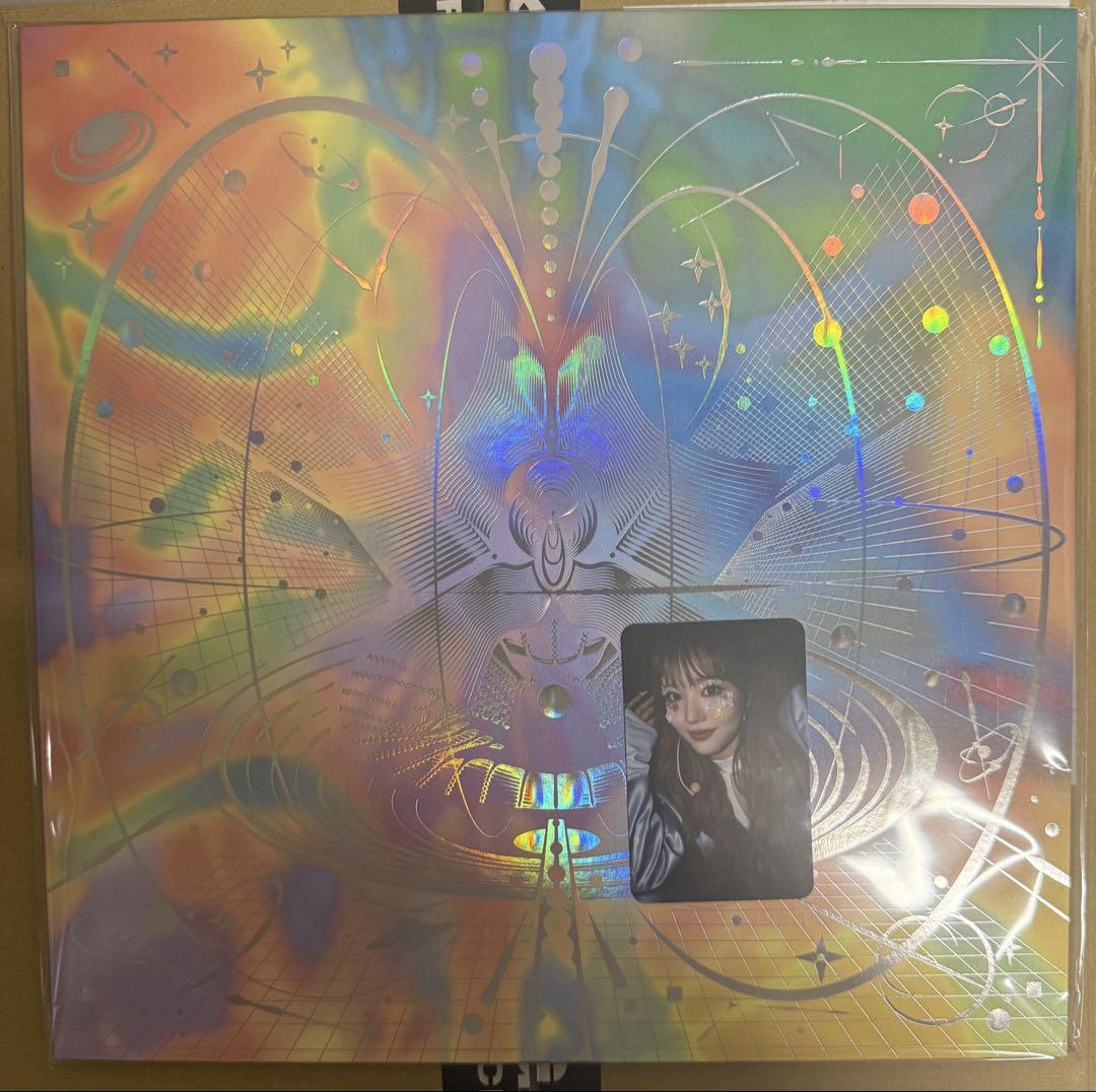 

[USED] XG MILLION PLACES VINYL Julia with trading card