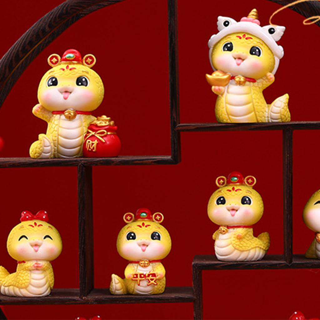 Resin Chinese Snake Figure Snake Year Statue Fengshui Ingot Animal Sculpture for New Year Home Decoration
