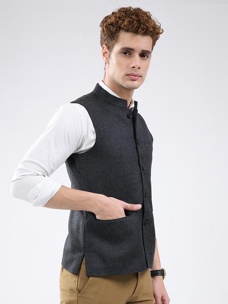 Monte Carlo Men's Band Neck Sleeveless Jacket