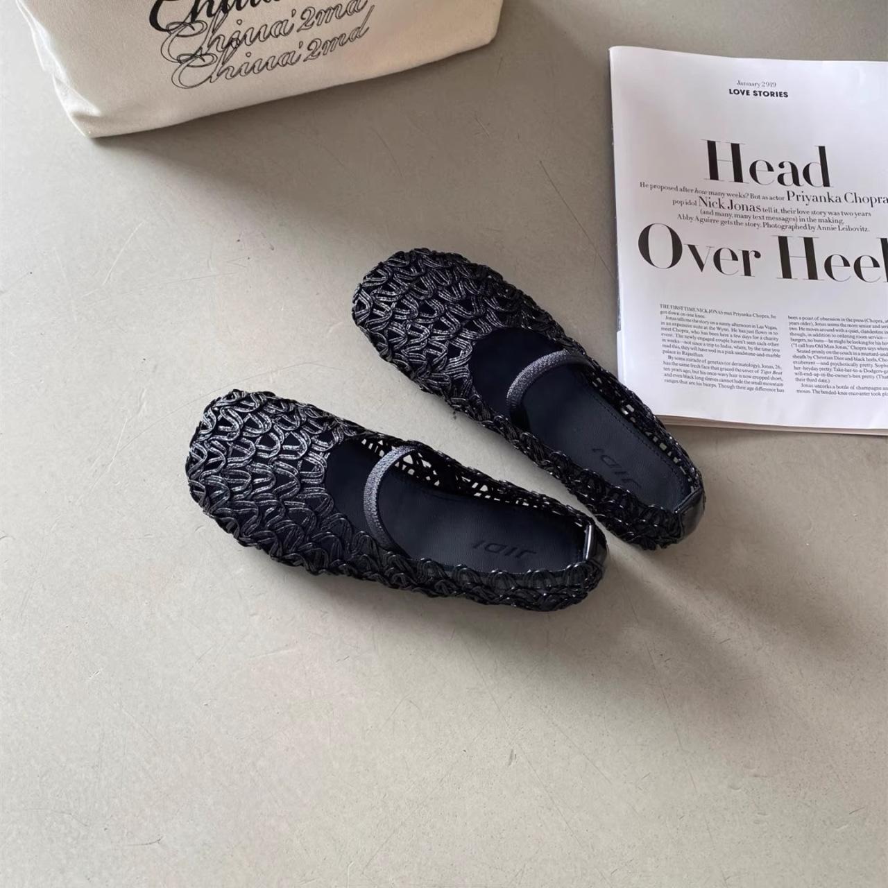 

Женские сандалии 2025 Лето Новые Сетчатые Дышащие Слипоны Повседневная Обувь на Плоской Подошве Легкие Удобные Роскошные Туфли Мэри Джейн 40 чёрный