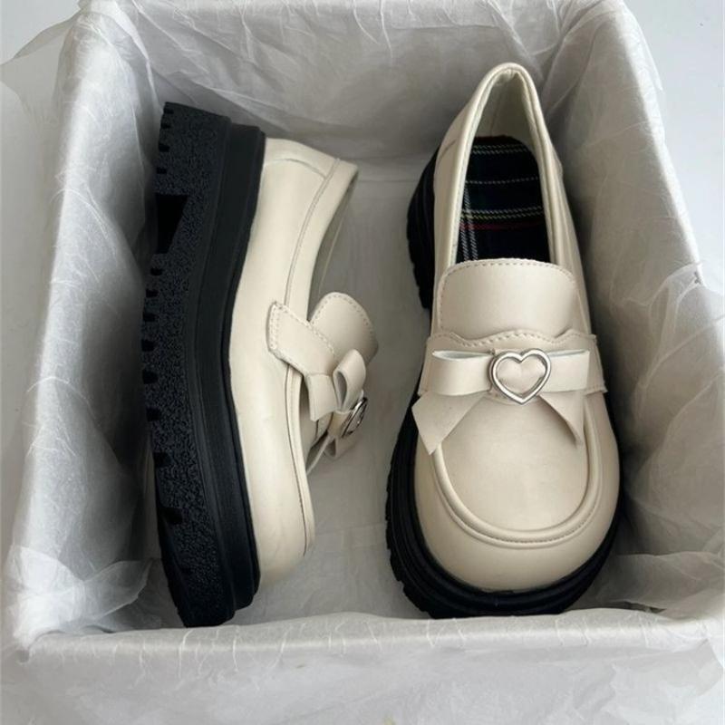 Fashion Fashion British Style Woman Shoe Spring New Round Flat Shoe Retro Versatile Women Casual Shoes Comfort Simple Women Leather Shoe