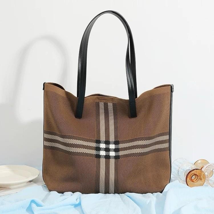 New Large-capacity Tote Bag Casual Versatile Shoulder Bag Fabric Striped Shopping Bag Women's Commuter Bag