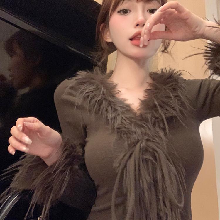 

Sexy Women Y2K T-shirts Design Tassel Tops Girls Y2K T-shirts Athletic Cloths Sexy Fashion Lady Tops Deep V Winter Autumn Cltohs Solid Tshirt