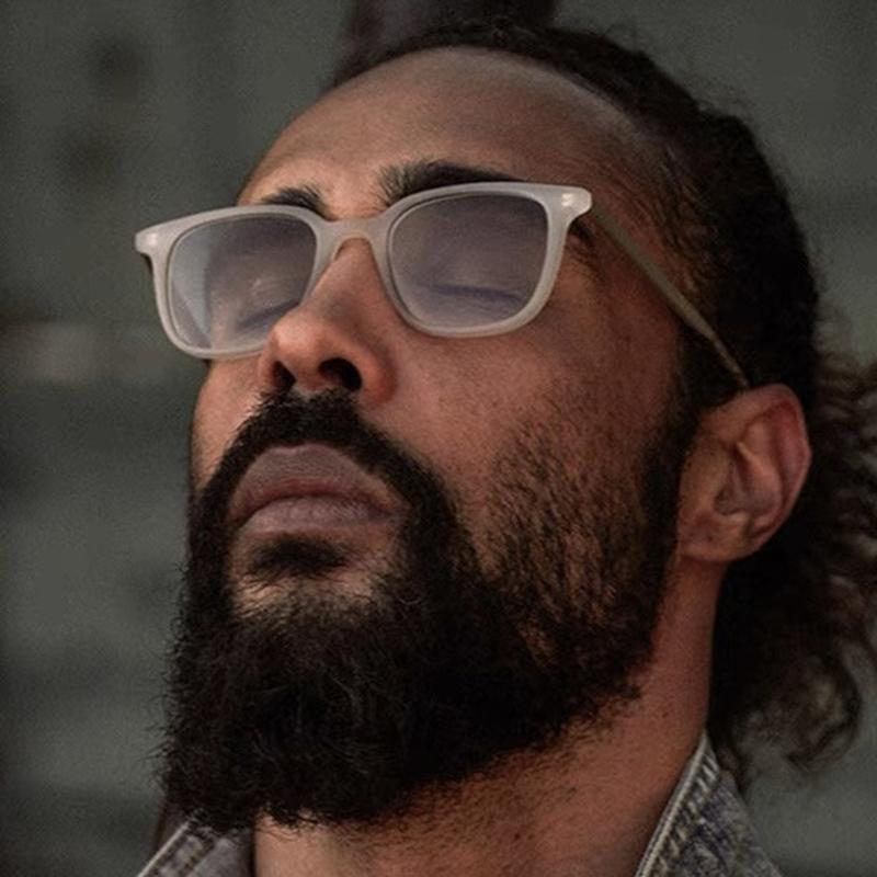 Fashion Vintage Square Sunglasses Luxury Brand Designer Sun Glasses For Women Small Thin Frame Punk Tea Shades