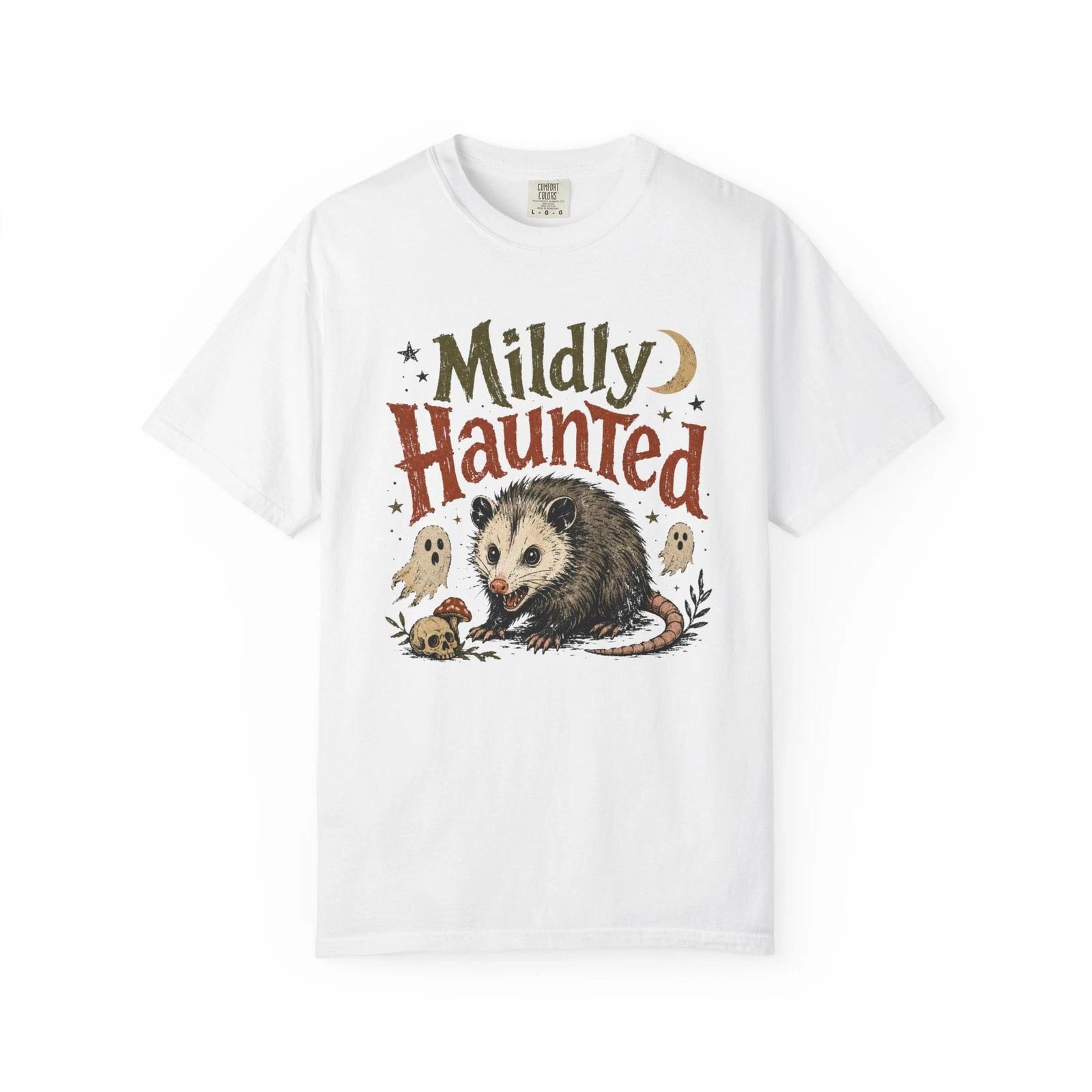 Mildly Haunted Possum T-T-Shirt | Cute Spooky Illustration L