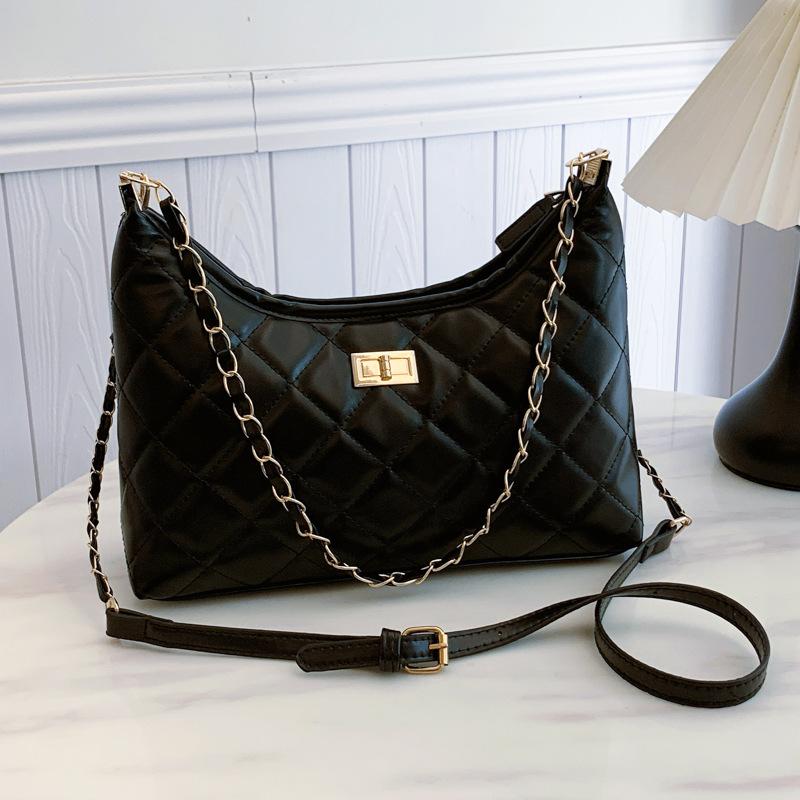 Niche Design Diamond Chain Single Shoulder Underarm Tote Bag Trendy High Value Commuter Messenger Bag