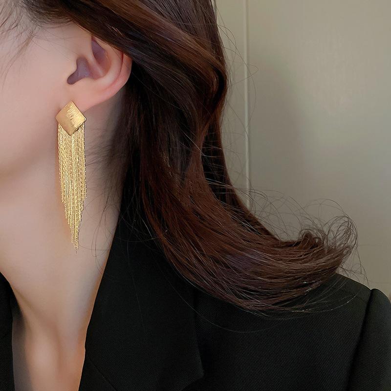 Rhombus metal tassel silver needle earrings personalized geometric temperament earrings
