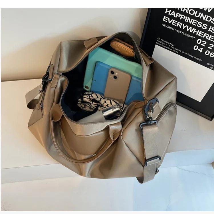 Fashion Korean Style Sports Bag Lightweight Oxford Travel Tote for Gym Swimming Beach Essentials High-capacity Sport Bags