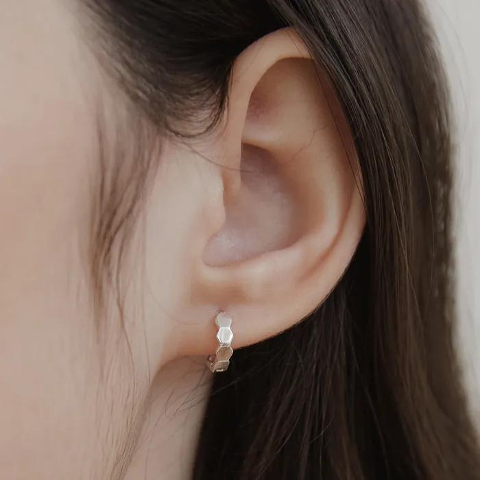 (Silver 925) Wave Toy Hoop Earrings EC1983