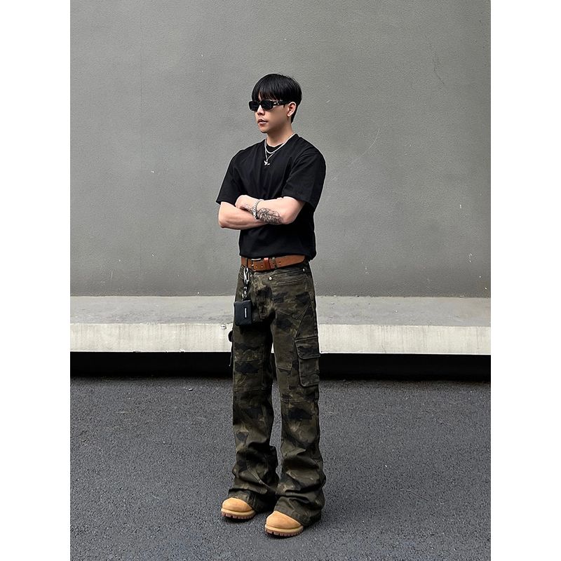 Blaexit American Retro Vibe Camouflage Cargo Pants with Multiple Pockets, Straight-Leg, Slim-Fit, Slightly Flared Design Casual Pants
