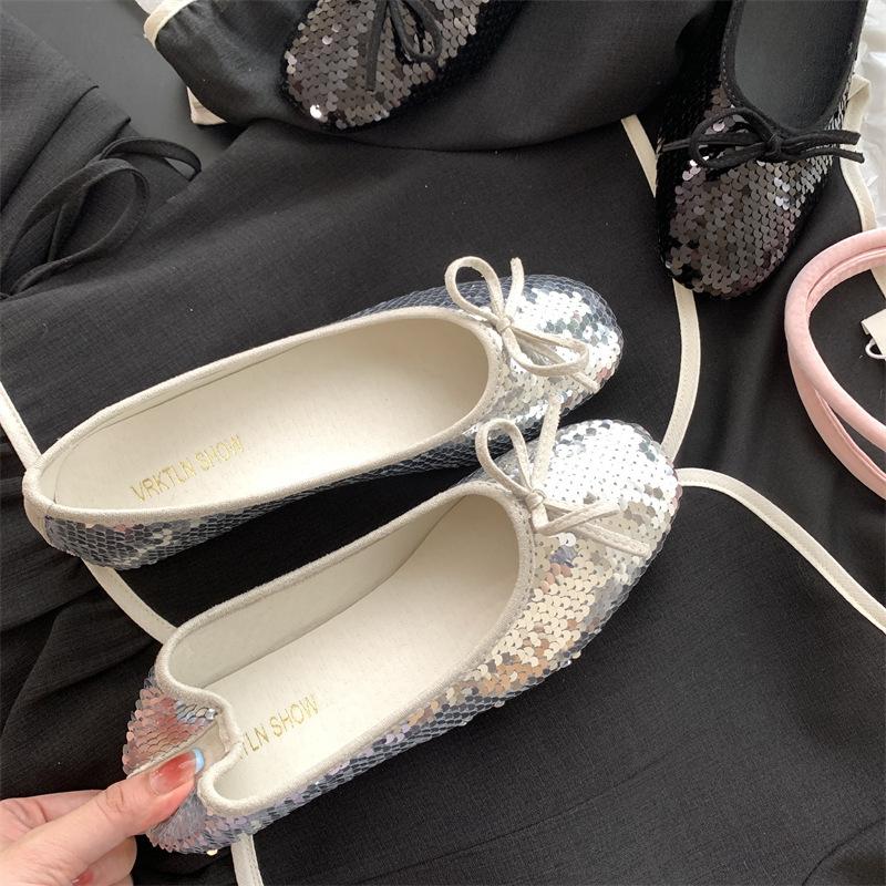 Xiaoxiangfeng Silver Sequined Single Shoes Women's 2025 New Bow Ballet Square Head Flat Bottom Ladyshoes Lazy Doudou Shoes