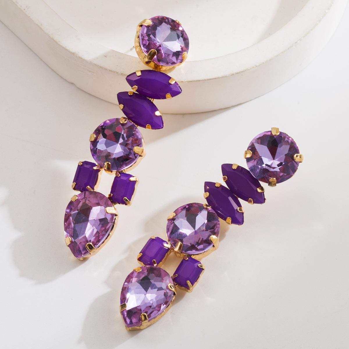 

Европейский и американский стиль Ретро Барокко Сплав Инкрустированные Разноцветными Бриллиантами Серьги для Женщин Длинные Элегантные Супер Блестящие Полностью Бриллиантовые Украшения для Ушей фиолетовый