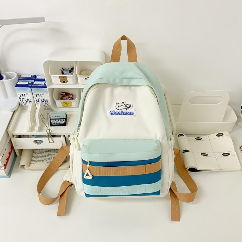 

Новая маленькая свежая контрастная сумка Легкий и повседневный уличный рюкзак Рюкзак большой вместимости для учеников средней и старшей школы. .