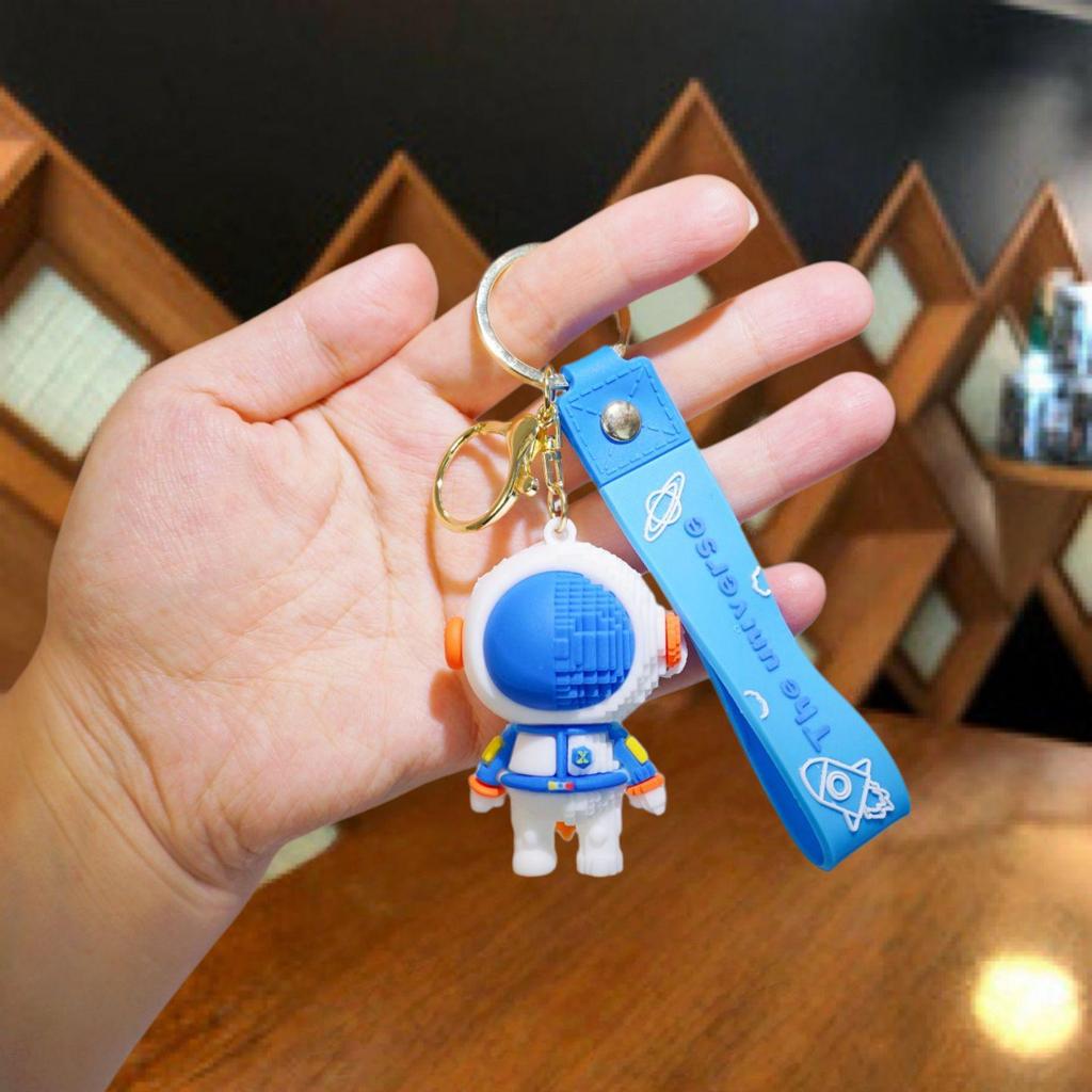 Astronaut Pendant Couple Keychain Bag Charm for Valentine's Day Gift