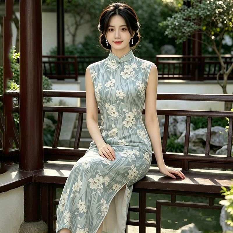 Sleeveless national style, new Chinese Suzhou long cheongsam, improved young 1011 new women's high-end sense, daily wear