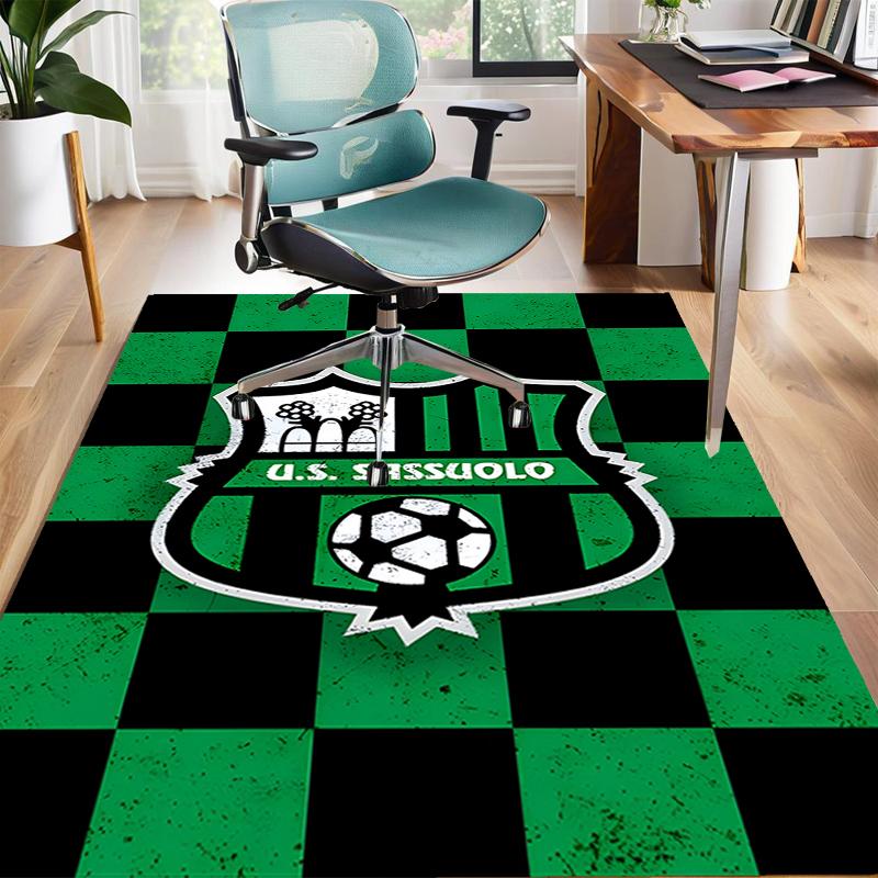 1pc Football Team Design Area Rug - Non-Slip, Soft & Cozy Floor Mat for Living Room, Bedroom, Office - Indoor/Outdoor Decorative Carpet