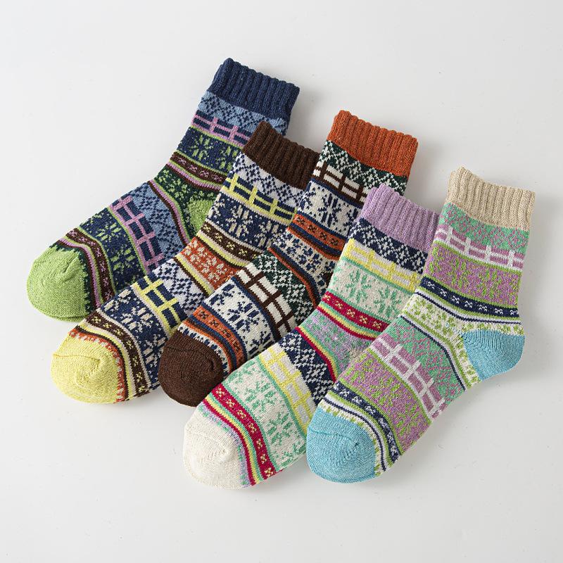 5/10 Pairs Comfortable Casual Autumn Winter Thickened Warm Rabbit Wool Socks Fashionable Versatile Short Vertical Stripe Towel Socks for Women